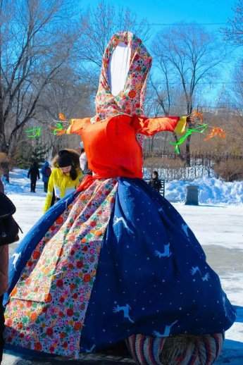  В Прощёное воскресенье во всех поселках р-н имени Лазо прошли народные гуляния "Гуляй Масленица! "