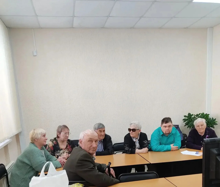 21 мая рамках празднования Года единства народов России, отделение ХКОООО ВОИ принимали участие, которое было организовано в Отделении социального фонда Солнечного округа.
