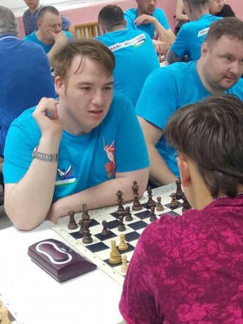 30 мая в краевом дворце дружбы "Русь" состоялась торжественная церемония закрытия физкультурно-спортивного фестиваля среди инвалидов с нарушением функций опорно-двигательного аппарата "Сила. Мужество. Рекорды". 