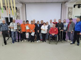 Разве сильный дождь и расстояние могут стать препятствием для нашей встречи с друзьями на спортивном турнире?!