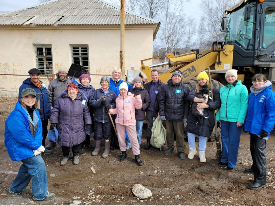 В Советско-Гаванские отделения ВОИ и ВОРДИ с радостью приняли участие в краевом субботнике. 